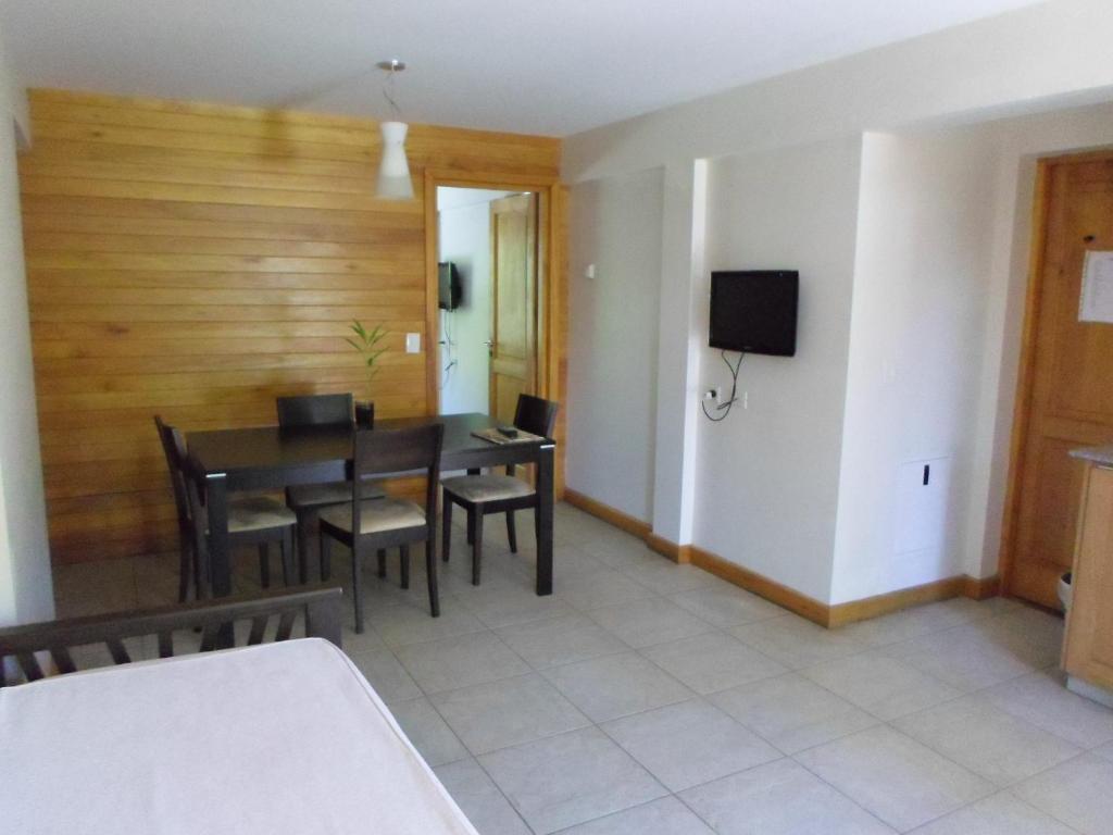 Apart Hotel Robles Del Sur San Martín de los Andes Zimmer foto